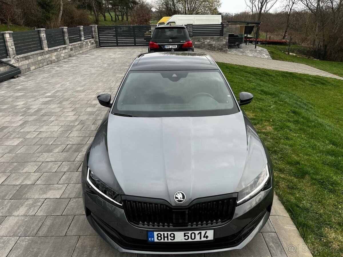 Škoda Superb Sedan / Limuzína 2,0 l 206 kw