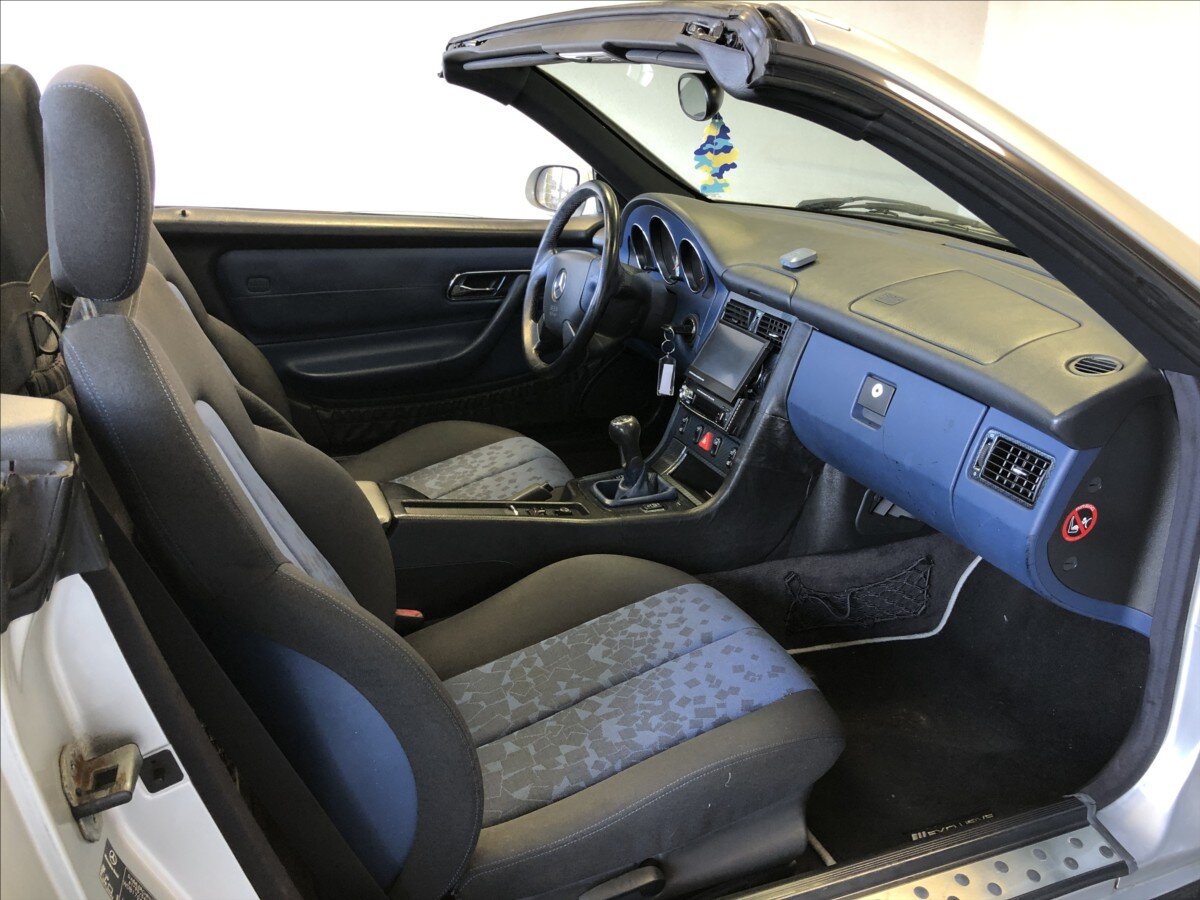 Mercedes-Benz SLK Kabriolet 2,0 l 100 kw