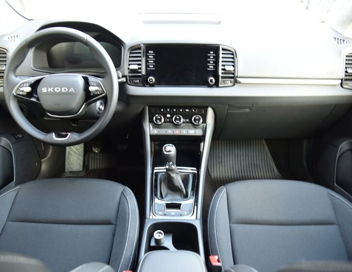 Škoda Karoq SUV 1,5 l 110 kw