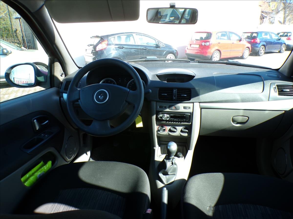 Renault Thalia Sedan / Limuzína 1,1 l 55 kw