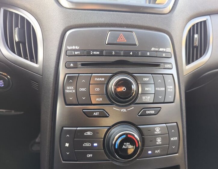 Hyundai Genesis Kupé 0,0 223 kw