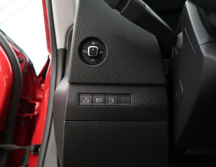 DS Automobiles DS4 Hatchback 1,6 l 132 kw