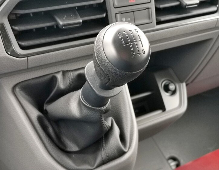 Volkswagen Crafter Valník 2,0 l 130 kw