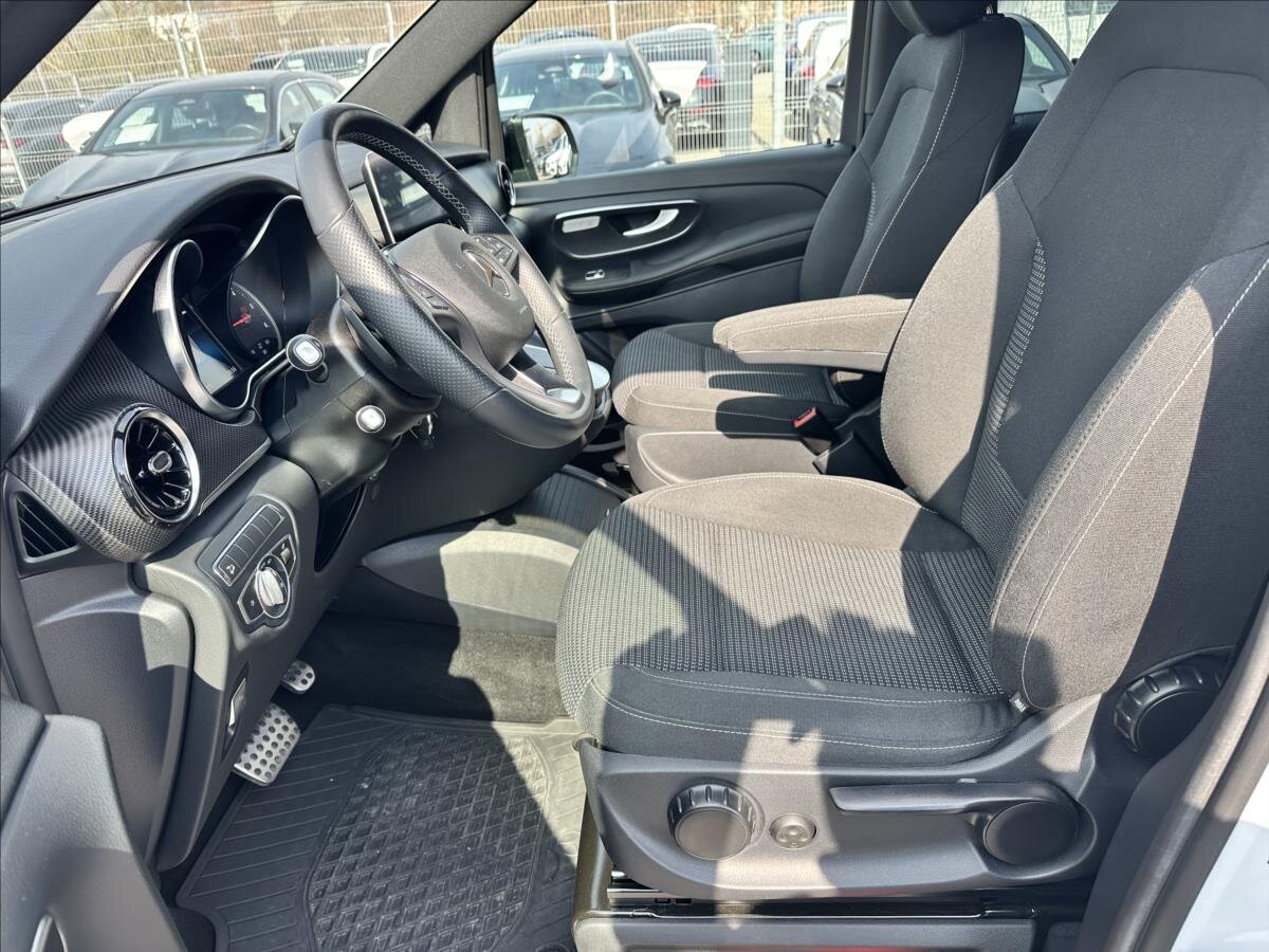 Mercedes-Benz Třídy V Kombi 2,0 l 176 kw