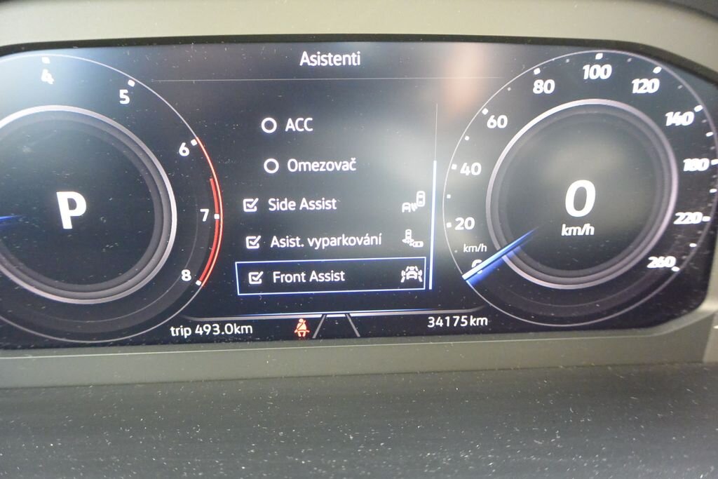 Volkswagen Tiguan SUV / Terénní 1,5 l 110 kw