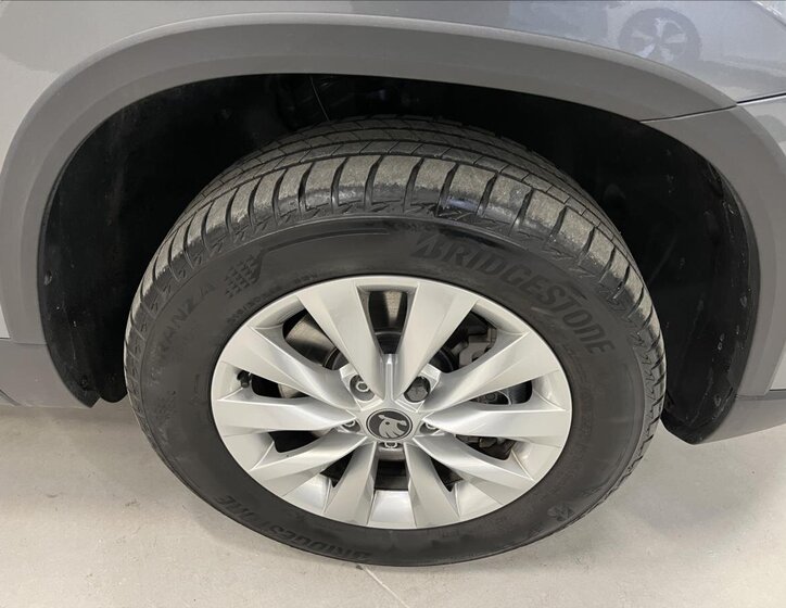 Škoda Karoq SUV 1,5 l 110 kw