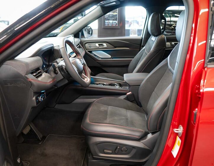 Ford Explorer SUV / Terénní 3,0 l 298 kw