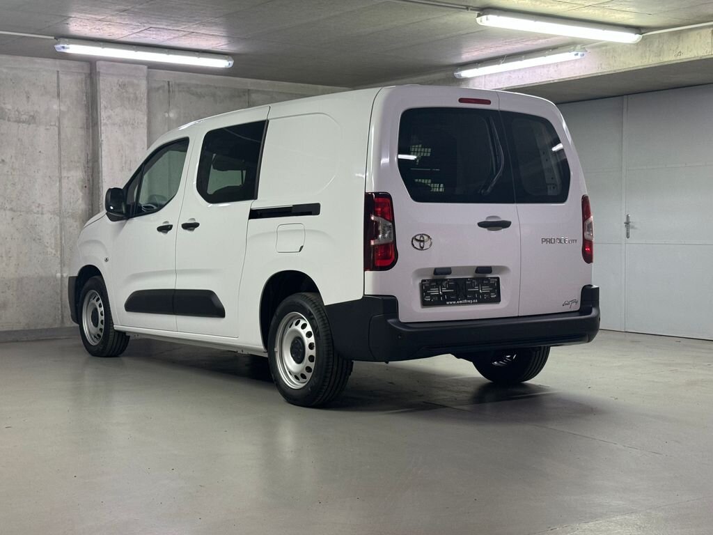 Toyota ProAce City MPV 1,5 l 96 kw