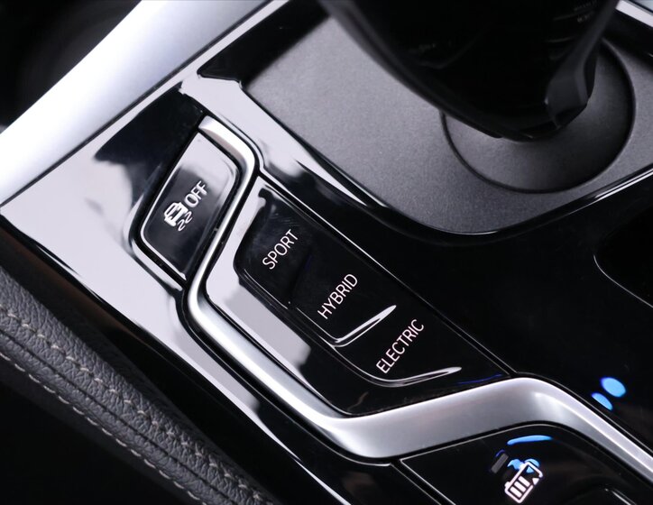 BMW Řada 5 Sedan 2,0 l 135 kw