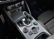Alfa Romeo Stelvio SUV / Terénní 2,0 l 206 kw