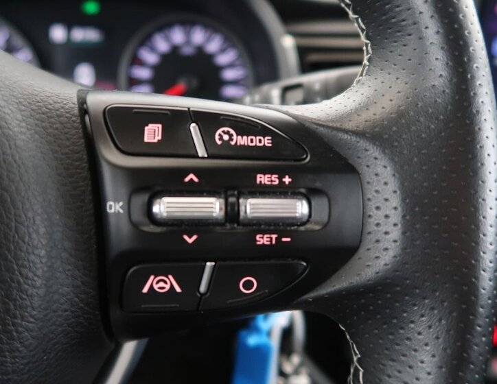 KIA Rio Hatchback 998,0 88 kw