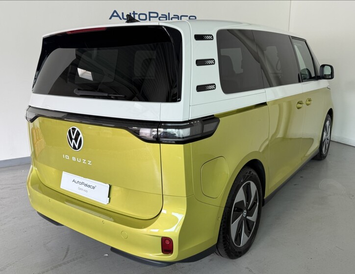 Volkswagen ID.Buzz 4