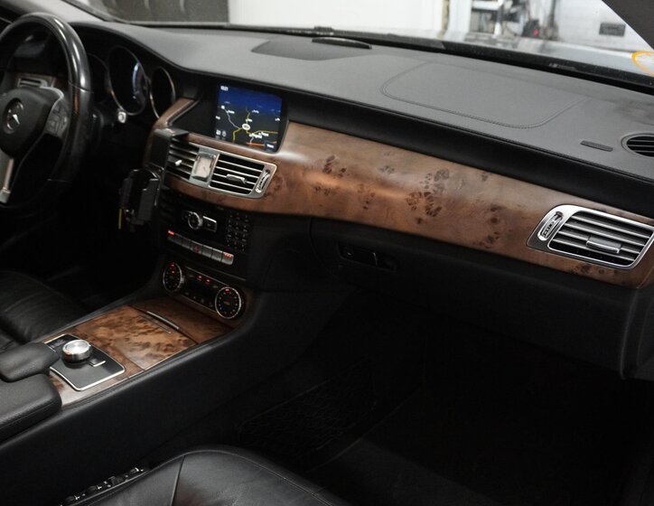 Mercedes-Benz CLS Sedan 3,0 l 195 kw