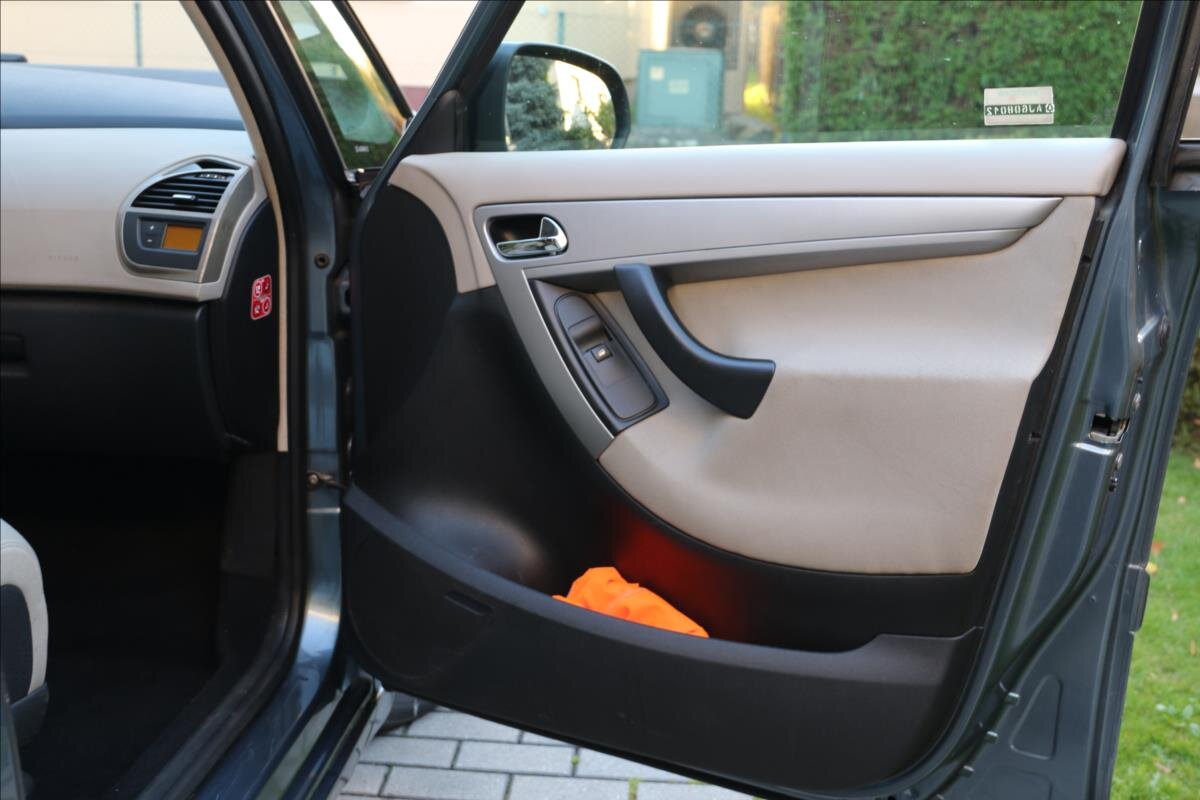 Citroën C4 Picasso Kombi 1,7 l 92 kw
