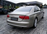 Audi A8 6