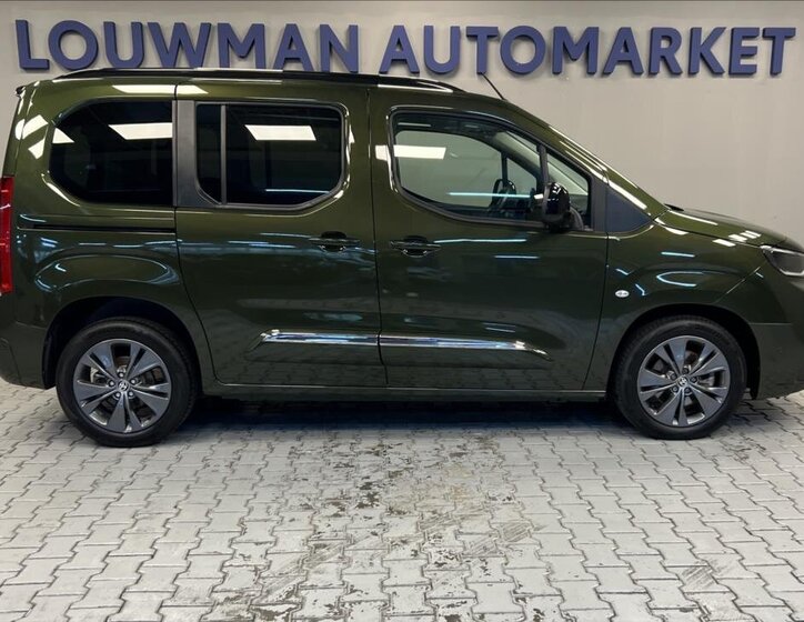 Toyota ProAce City Verso MPV 1,5 l 96 kw