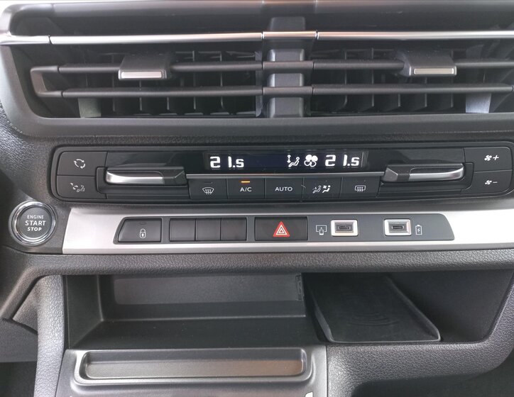 Toyota ProAce Verso 19