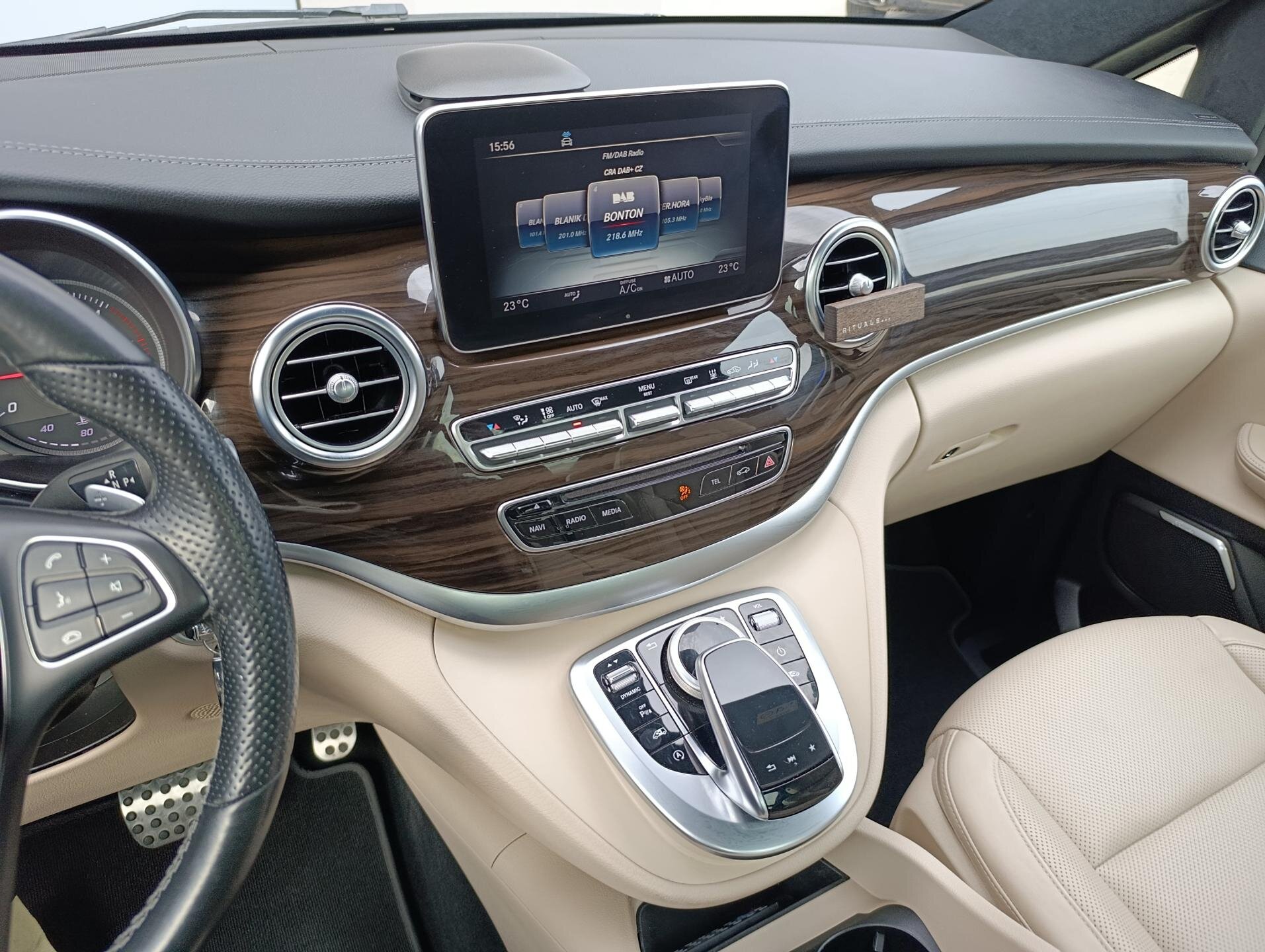 Mercedes-Benz Třídy V Ostatní 2,1 l 173 kw