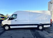 Mercedes-Benz Sprinter 2