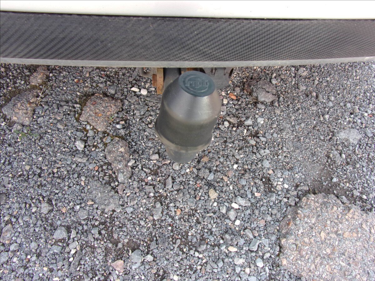 Peugeot 807 MPV 2,0 l 100 kw