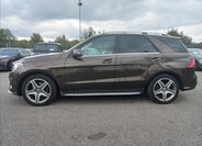 Mercedes-Benz GLE 2