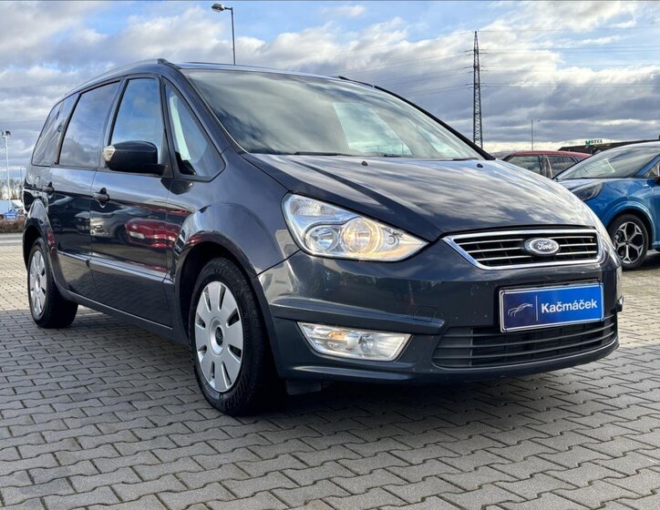 Ford Galaxy 7