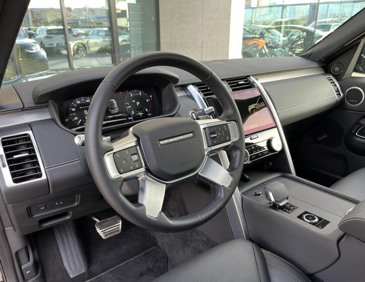 Land Rover Discovery SUV 3,0 l 221 kw