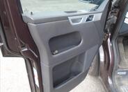 Volkswagen Multivan 9