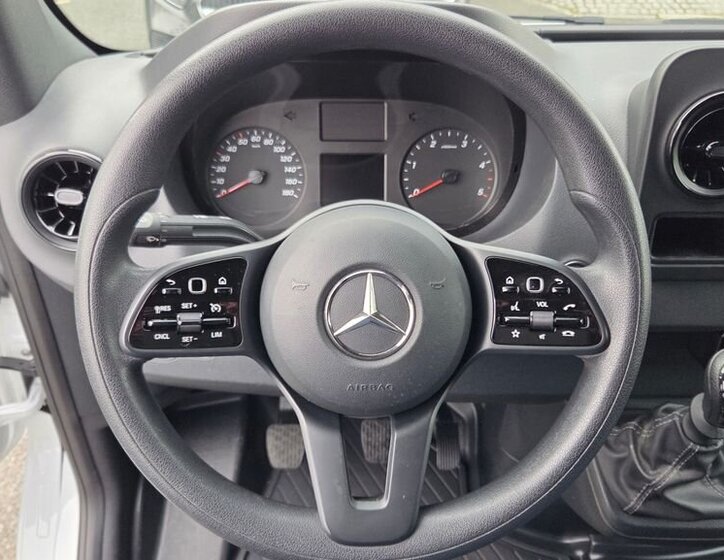 Mercedes-Benz Sprinter Skříň 2,0 l 125 kw