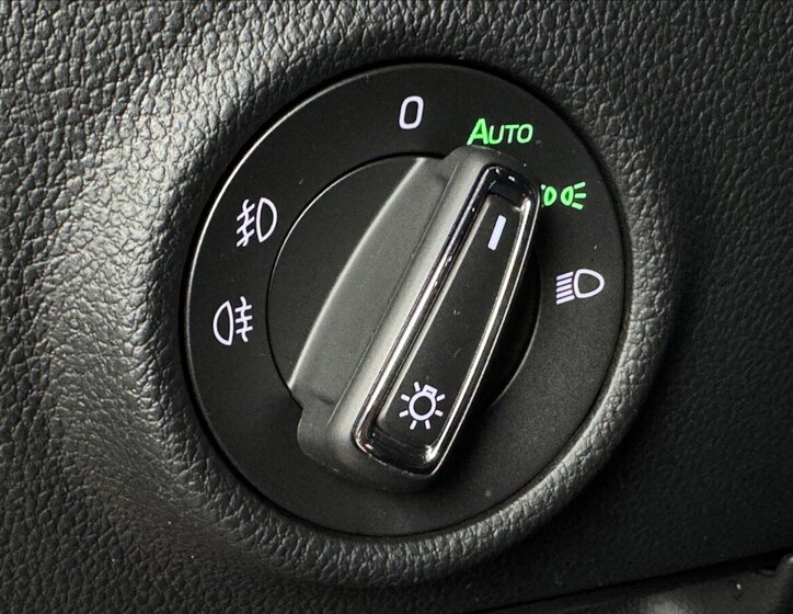 Škoda Superb Kombi 1,5 l 110 kw