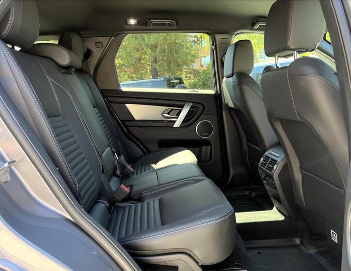 Land Rover Discovery Sport 32