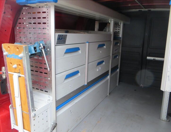 Volkswagen Caddy Skříň 1,4 l 81 kw