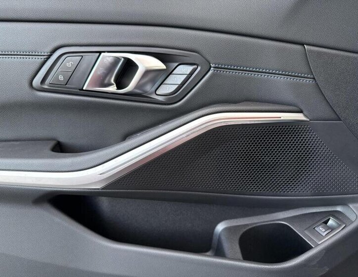 BMW Řada 3 Sedan 2,0 l 140 kw