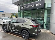 Lexus NX 450h+ SUV / Terénní 2,5 l 220 kw