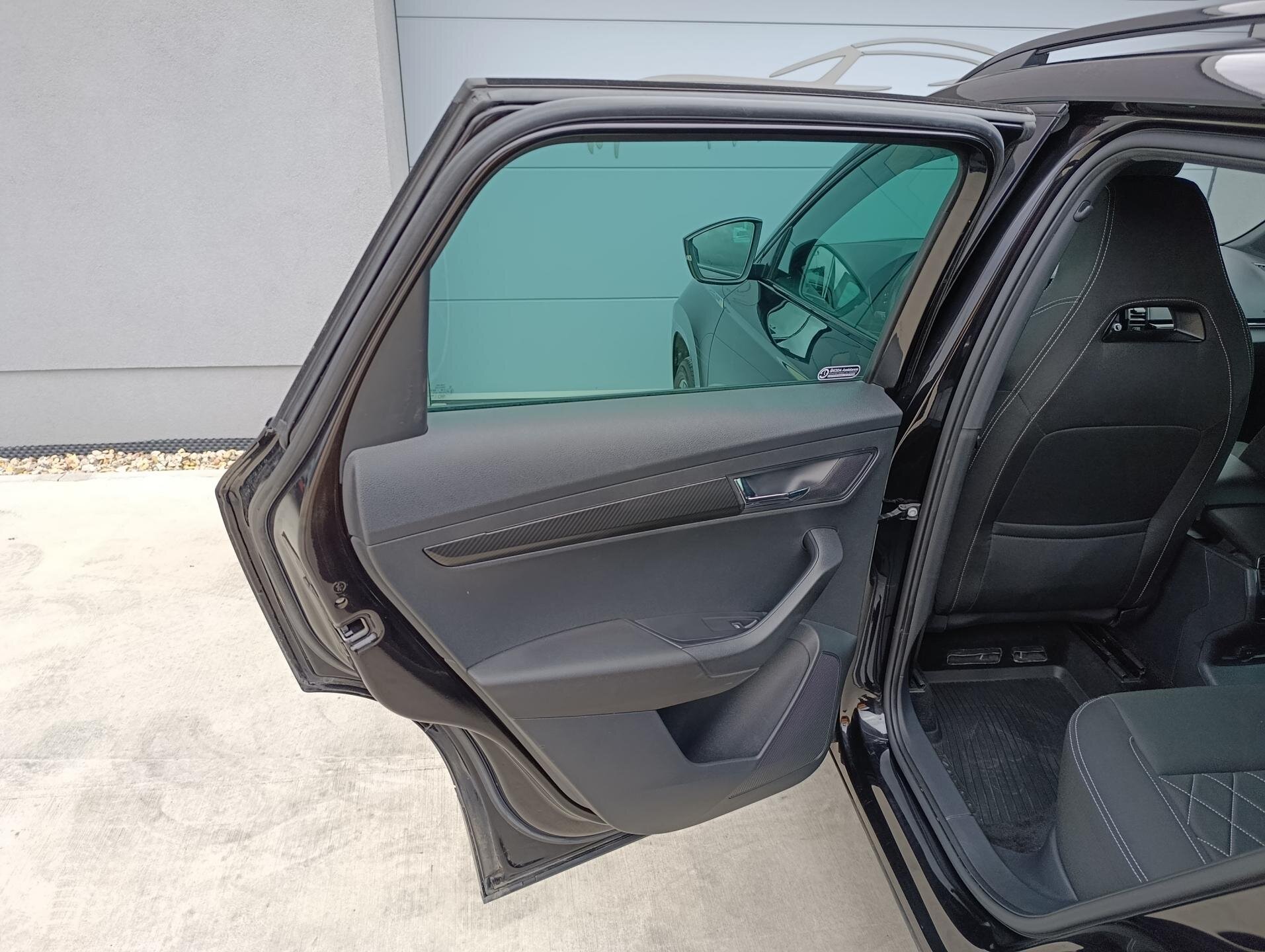 Škoda Karoq SUV / Terénní 1,5 l 110 kw