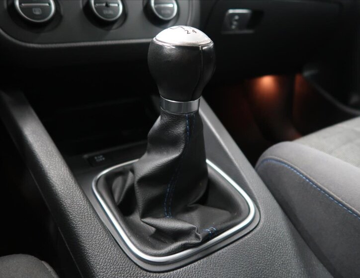 Volkswagen Golf Hatchback 1,4 l 59 kw