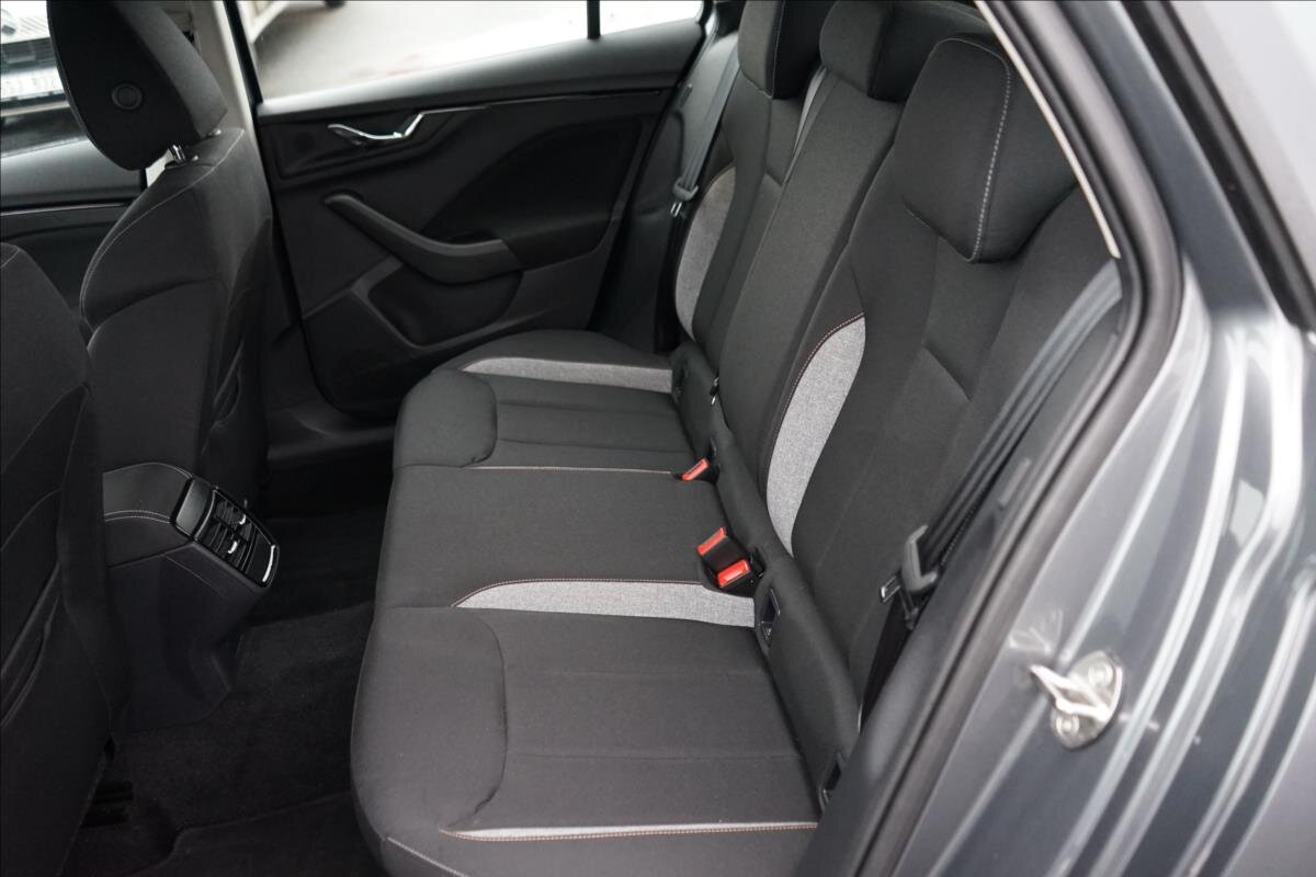 Škoda Scala Hatchback 999,0 85 kw