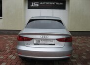Audi A3 8