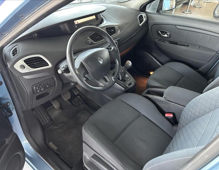 Renault Grand Scénic 11