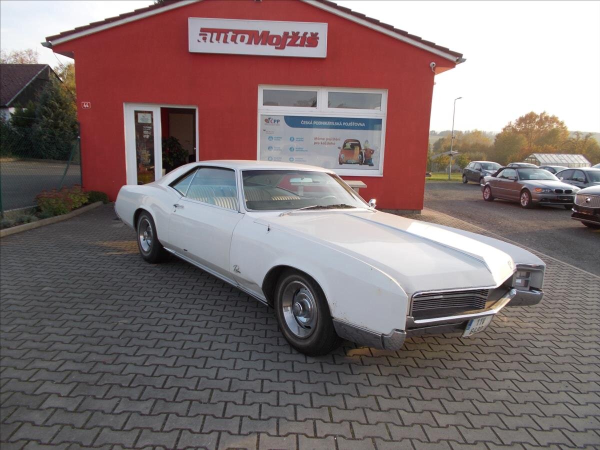 Buick Riviera Kupé 7,0 l 270 kw