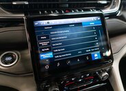 Jeep Grand Cherokee 32