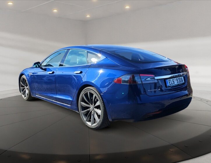 Tesla Model S Liftback 0,0 386 kw