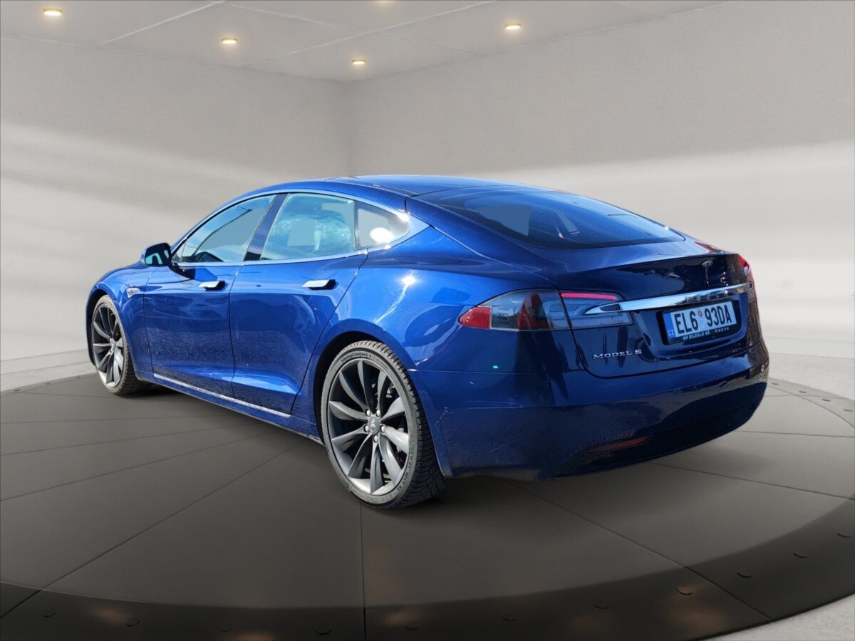 Tesla Model S Liftback 0,0 386 kw