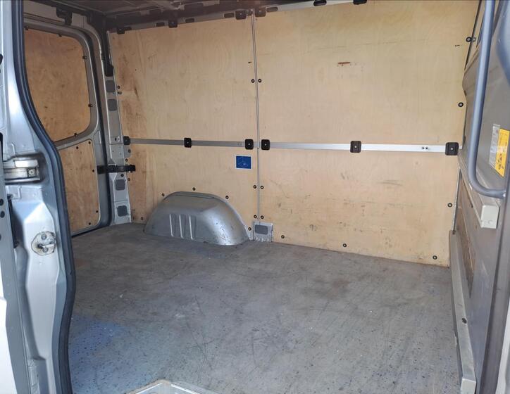 Mercedes-Benz Sprinter 8