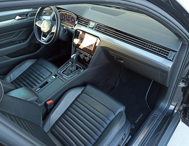 Volkswagen Passat 16