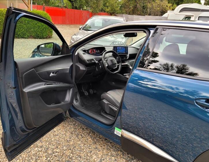 Peugeot 3008 7