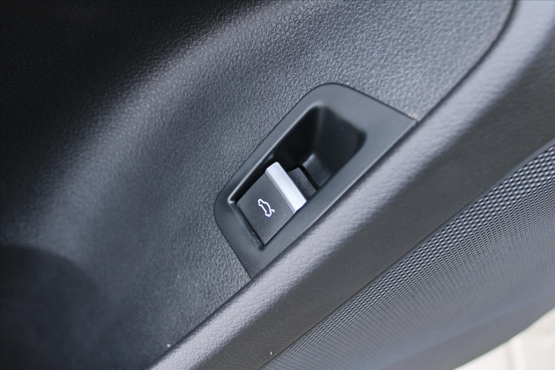 Audi Q8 SUV / Terénní 3,0 l 250 kw