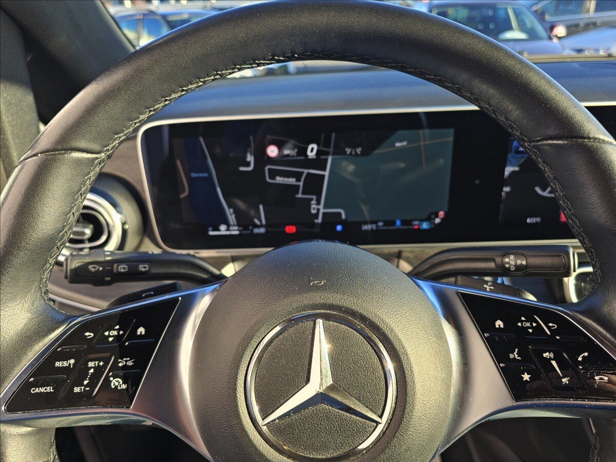 Mercedes-Benz Třídy V Kombi 2,0 l 174 kw