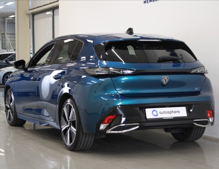 Peugeot 308 Hatchback 1,2 l 96 kw