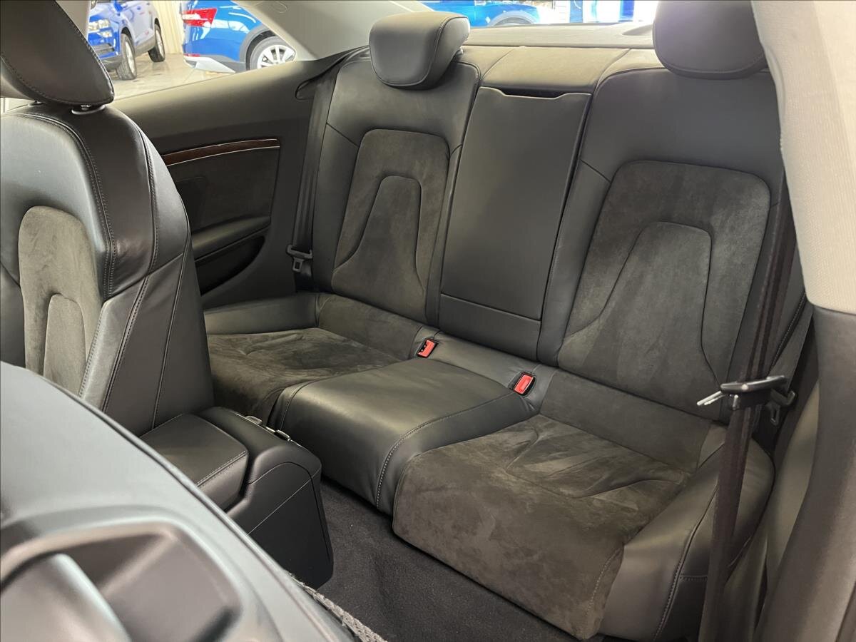 Audi A5 Kupé 3,0 l 176 kw
